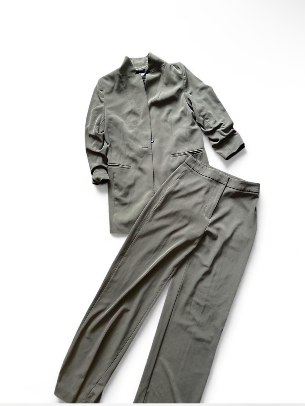 H&M olive green : khaki green women’s suit set